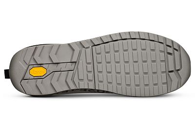 Превью  Велоботинки туристические FIZIK Terra Ergolace Flat GTX Anthracite/Black